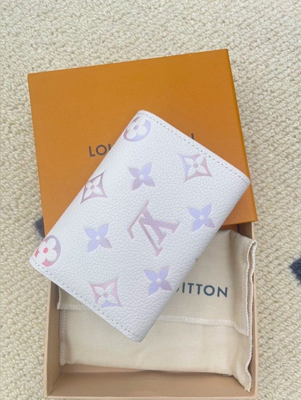 Louis Vuitton Pastel Monogram Envelope Wallet in Lavender and Blush - Picture 2 of 8